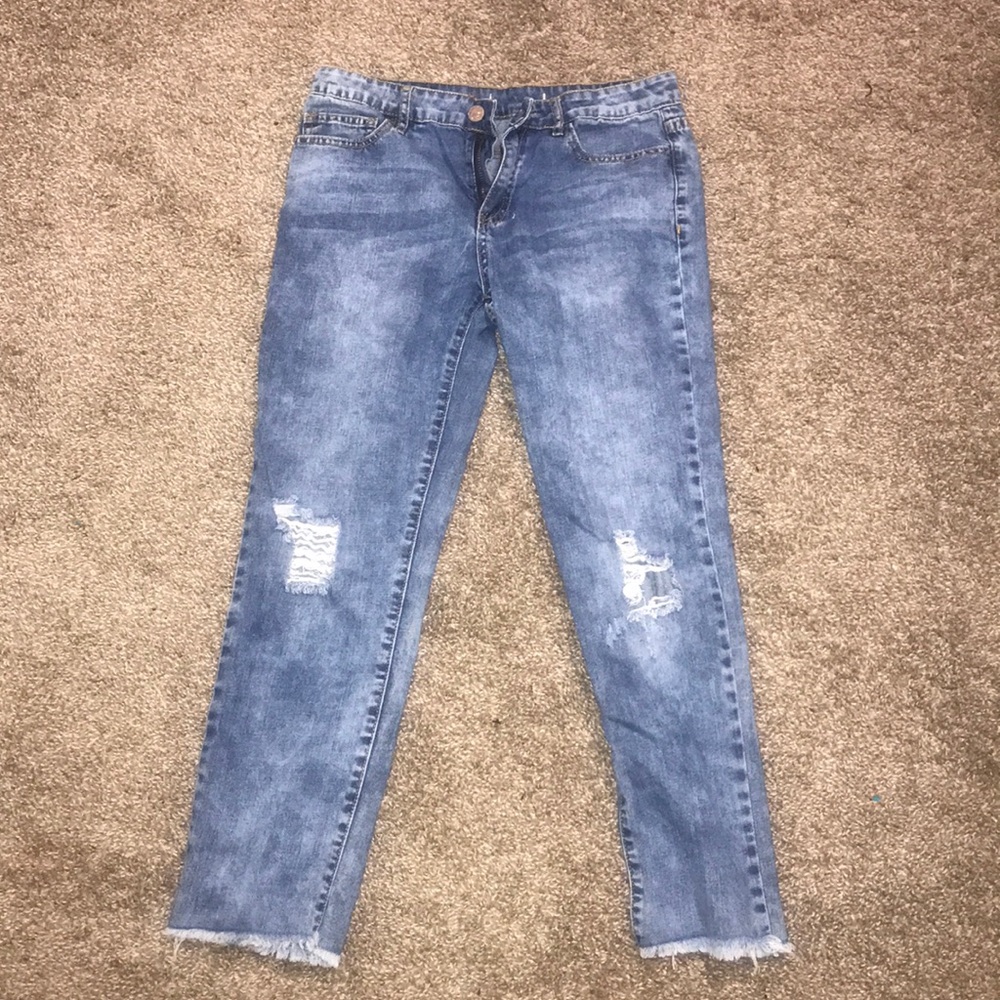 Forever 21 Distressed jeans .